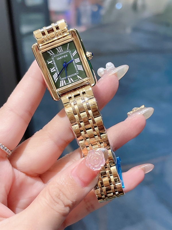 ブランド時計正面デザイン